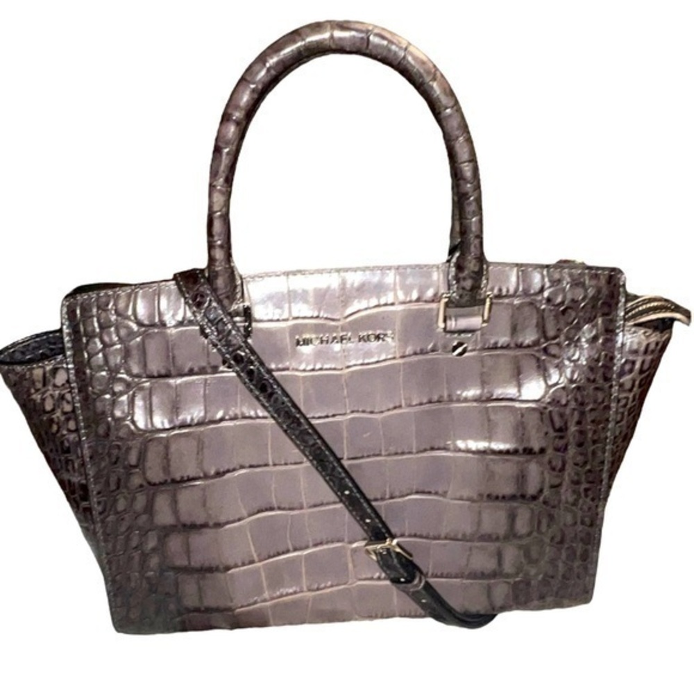 NWT ▶️ Michael Kors ◀️ Large Selma Embossed Leather Bag - Picture 1 of 16